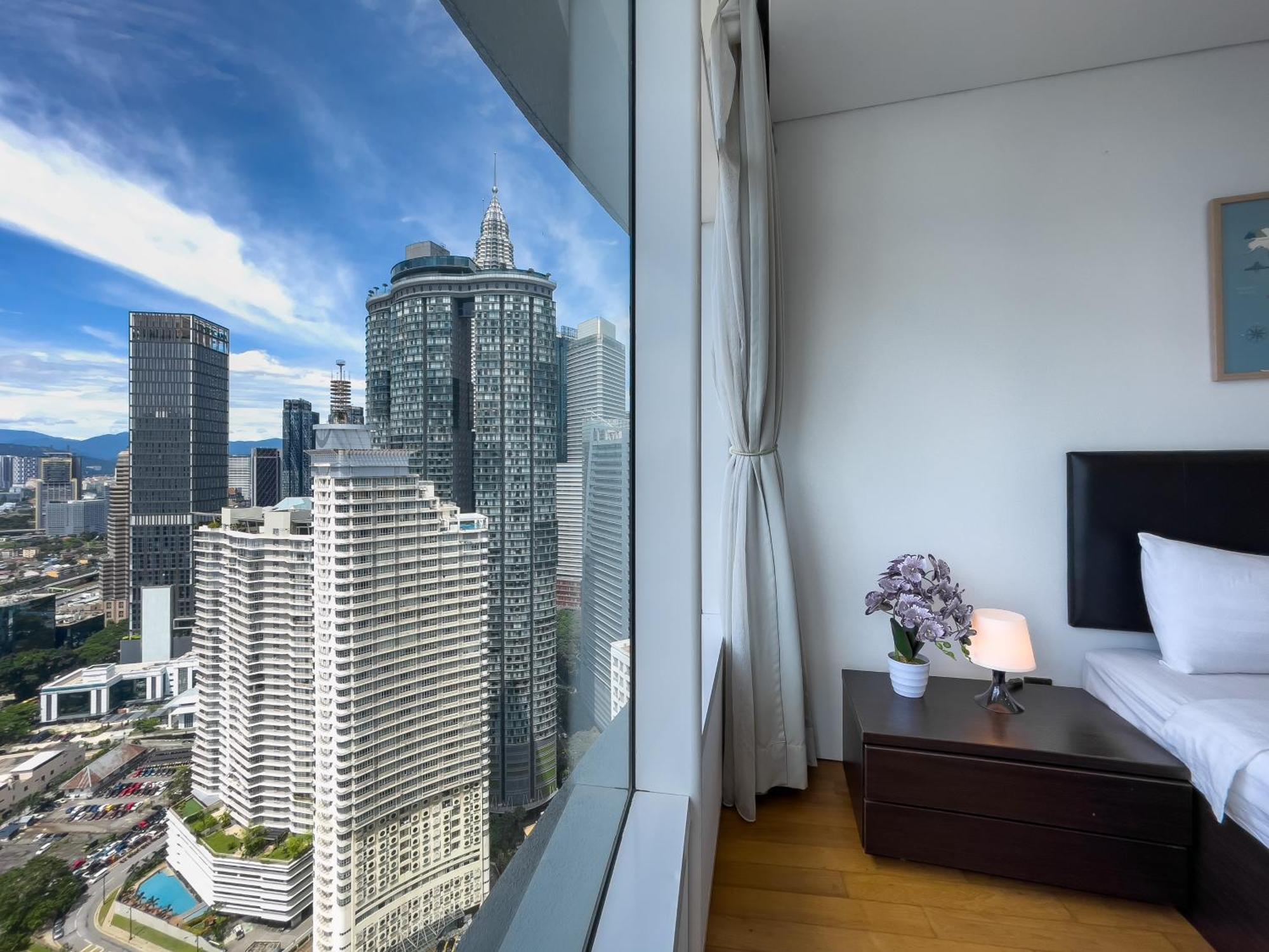 Vortex Suites Klcc By Blacknest Kuala Lumpur Exteriör bild