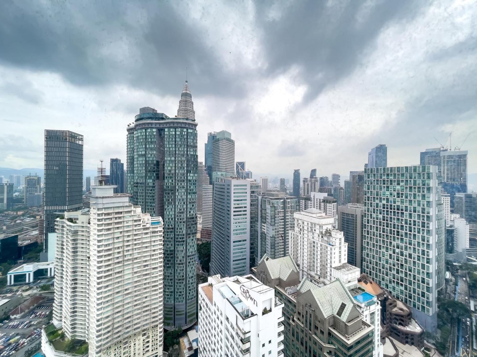 Vortex Suites Klcc By Blacknest Kuala Lumpur Exteriör bild